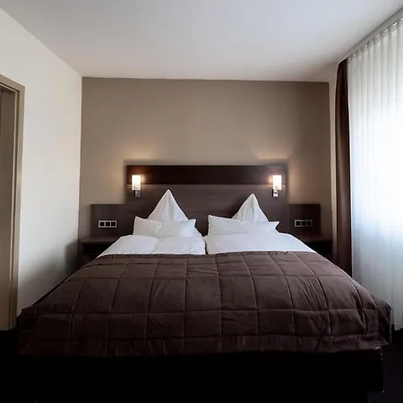 酒店 日耳曼尼亚酒店